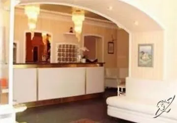 Touring Hotel
